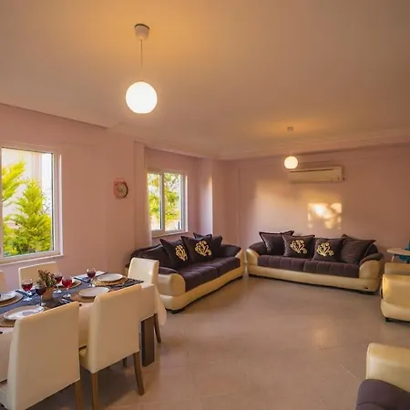 Villa ölüdenizde Geniş Bahçe özel Havuzlu Royal 11 *