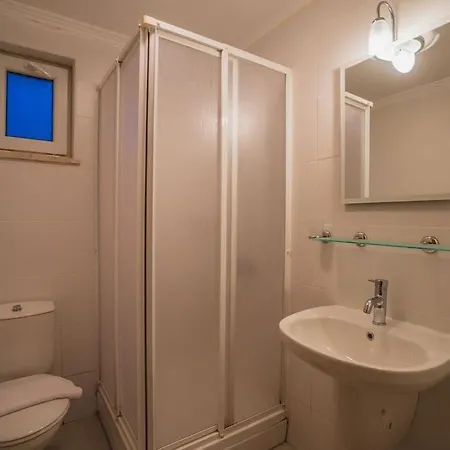 Oeluedenizde Genis Bahce Oezel Havuzlu Royal 11 * Fethiye